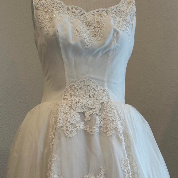 Women’s Small Gown Ivory Lace Bridal Gown Cream Silk Vintage Floral Organza - Picture 4 of 6